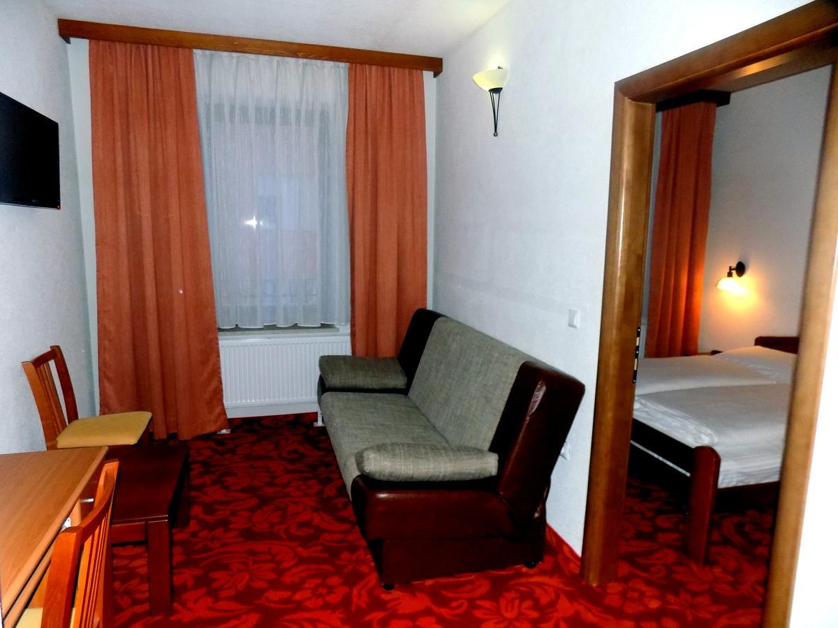 Hotel Knez Kupres  Exterior photo