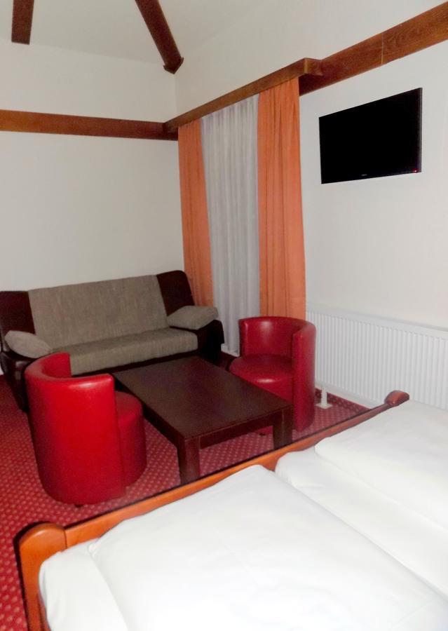 Hotel Knez Kupres  Exterior photo